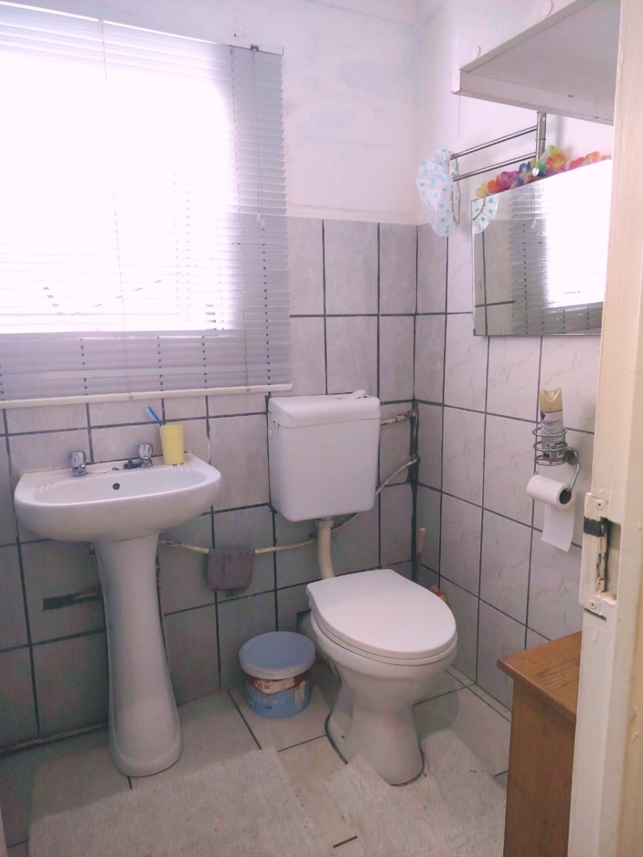 3 Bedroom Property for Sale in Sercor Park Western Cape